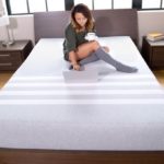 Leesa vs Dromma - Leesa mattress uncovered on bed