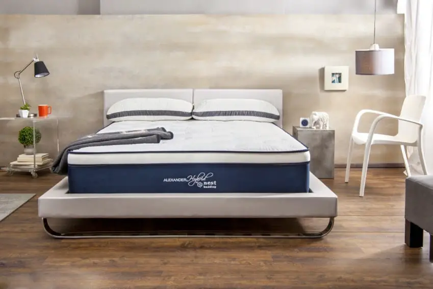 Nest Alexander Hybrid Signature Select mattress review - modern platform bed