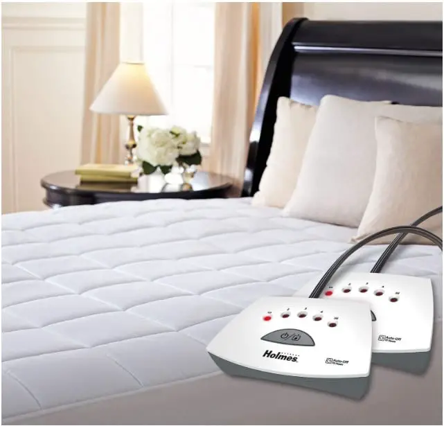 A mattress heating pad