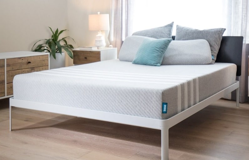 Leesa mattress foundation