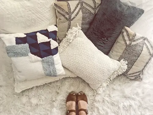 Knitted & Woven Pillows