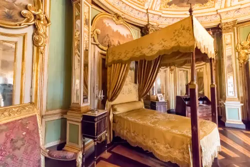 Royal Hollywood Regency Canopy Bed
