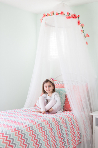 Beach House Canopy Beds for a Girl’s Bedroom