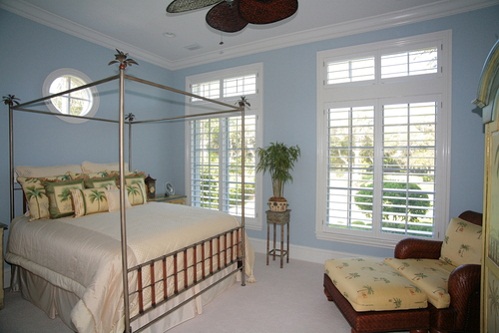 Beach House Bedrooms with Tropical Setting in Ice Blue 