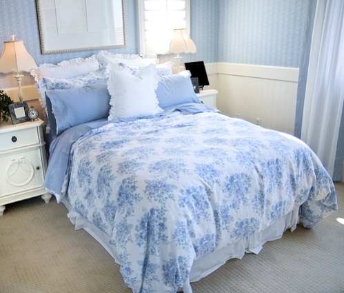 Traditional Bedrooms in Ice Blue with Floral Patterns 