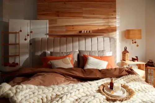 Rustic Bedrooms in Caramel With Pillow