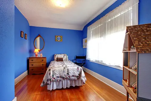 Traditional Bedrooms in Cobalt Blue with Painted Walls 
